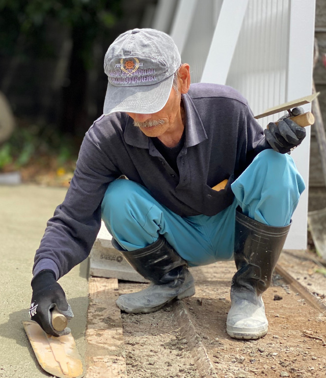 専属の職人への施工依頼